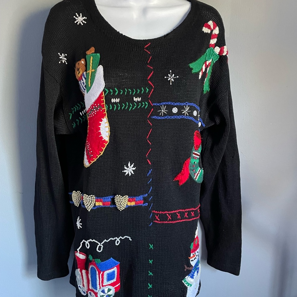 Victoria Jones women christmas sweater size M